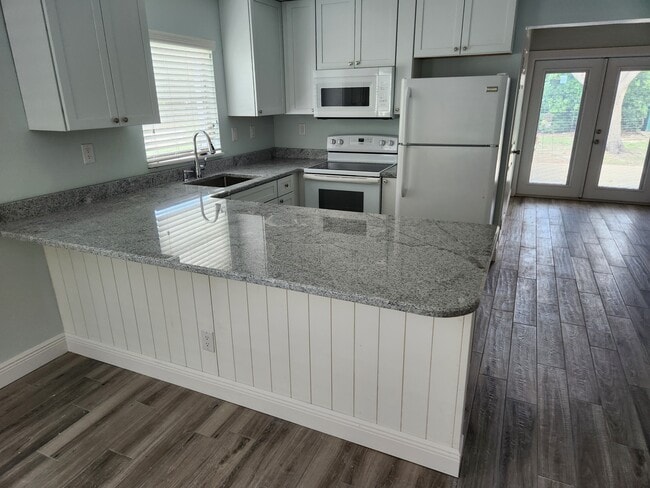 Photo - 1501 Pine St