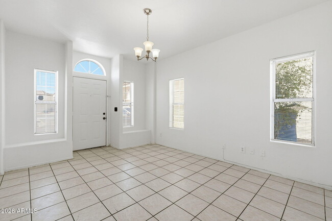 Photo - 1026 W Libra Dr