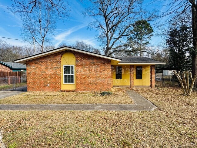 Photo - 6332 Pinebrook Dr