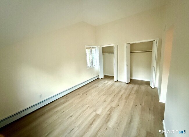 Photo - 11 Byrne Ct Unidad C2