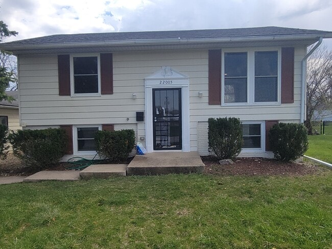 Photo - 22005 Balmoral Dr