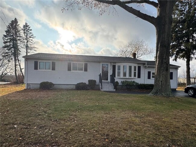 Building Photo - 73 Armory Dr