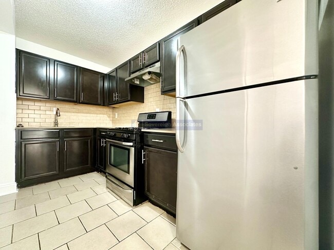 Photo - 40 E Sidney Ave Unidad 15E