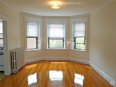 Building Photo - 1 bedroom in Malden MA 02148 Rental