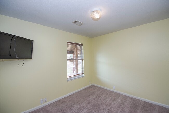 Building Photo - 2753 Foster Hill Dr Rental