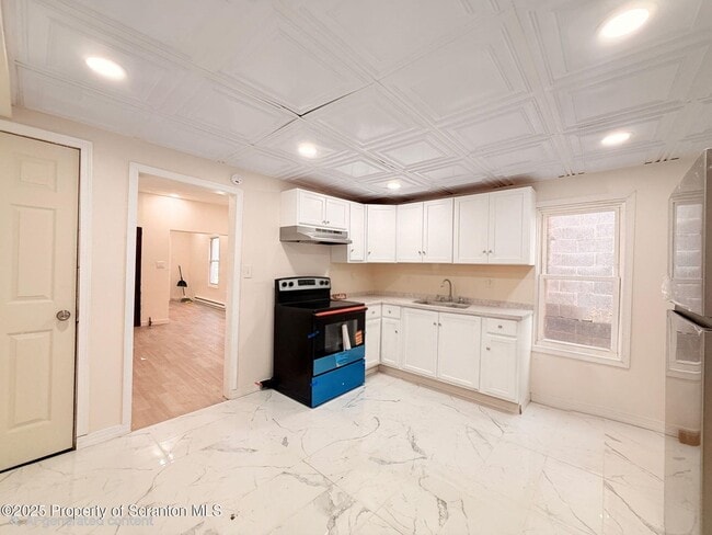 Photo - 210-212 Center Ave