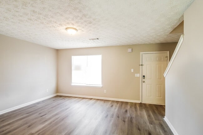 Photo - 2946 Fields Dr