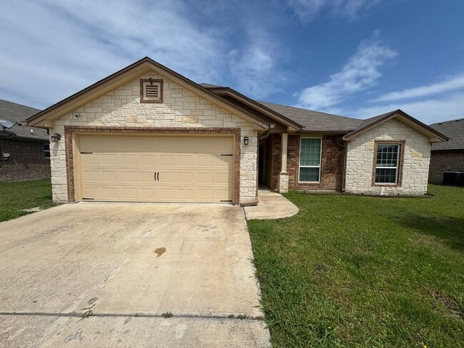 Photo - 6304 Castle Gap Dr House