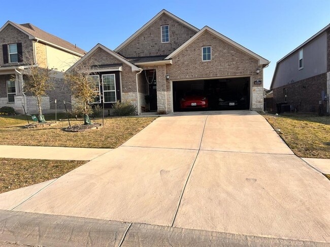 Photo - 1224 Leaning Oak Ln