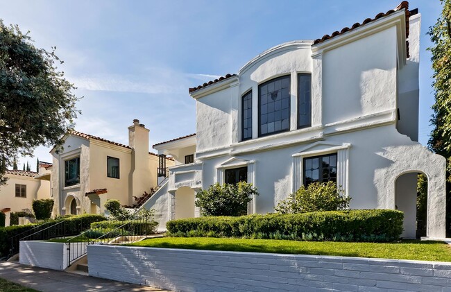 Photo - Clarkhill Residences LLC - 145 Unit 147