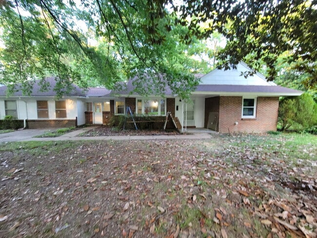 Building Photo - 7750 Mahoney Rd Rental