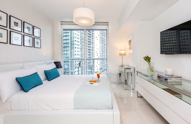 Photo - 485 Brickell Ave Unit ID1240511P