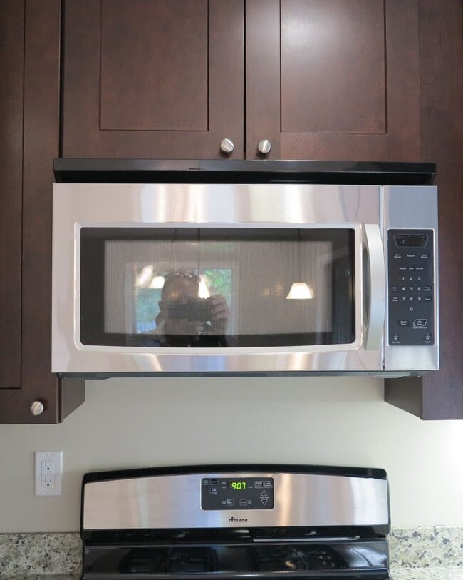 Photo - Charming 3 Bedroom & 2.5 Bathroom Available in Atascadero!