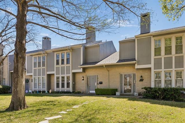 Building Photo - 7616 Woodthrush Dr Unit 8