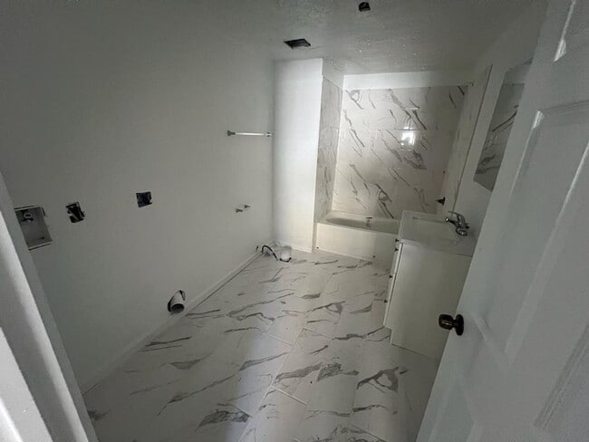 Photo - 741 10th St Unit B