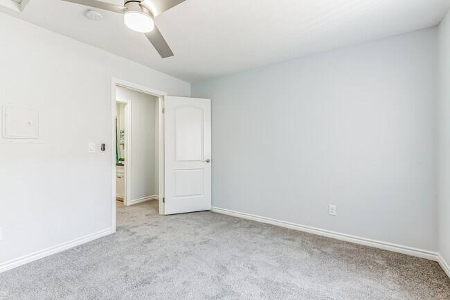 Photo - The Villas at Whittier