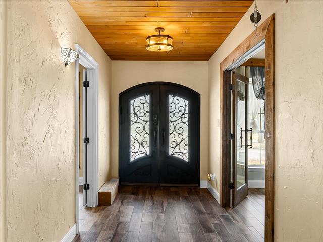 Photo - 4915 T W King Rd