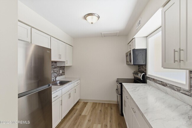 Photo - 40 Greenwood Loop Rd