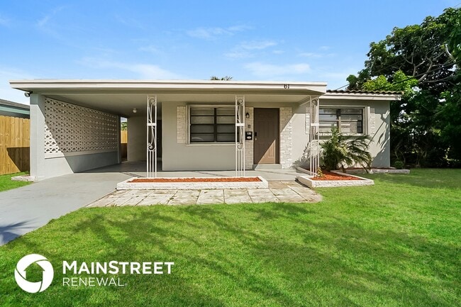 61 NW 48th St