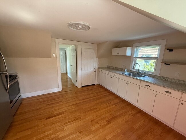 Photo - 106 Haskell St Unit 2