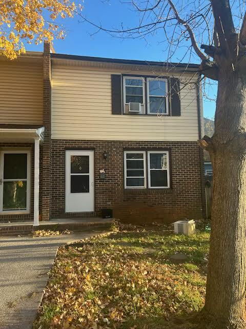 "Charming 2-Bed Oasis in Front Royal: Cozy... - "Charming 2-Bed Oasis in Front Royal: Cozy...