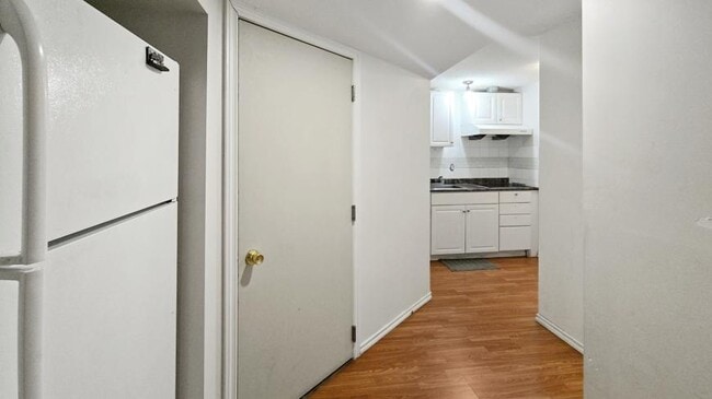 Photo - 1.0 bedroom in Calgary Alberta T3J 0B1 Unité Lower