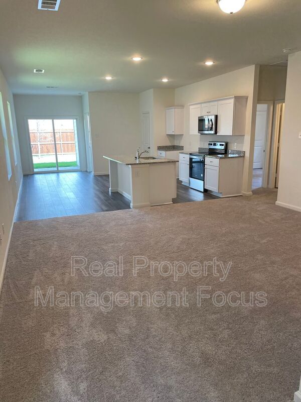 Photo - 1805 Washington St