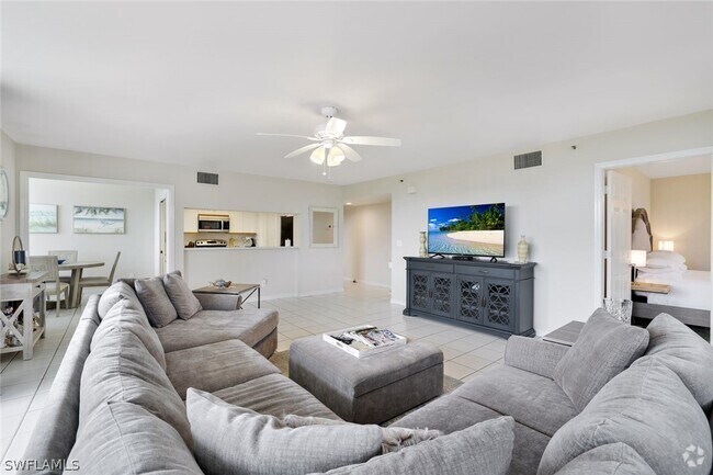 Building Photo - 5550 Heron Point Dr Unit 304 Rental