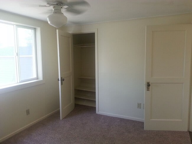 Photo - 710 N Tracy Ave Unit 710