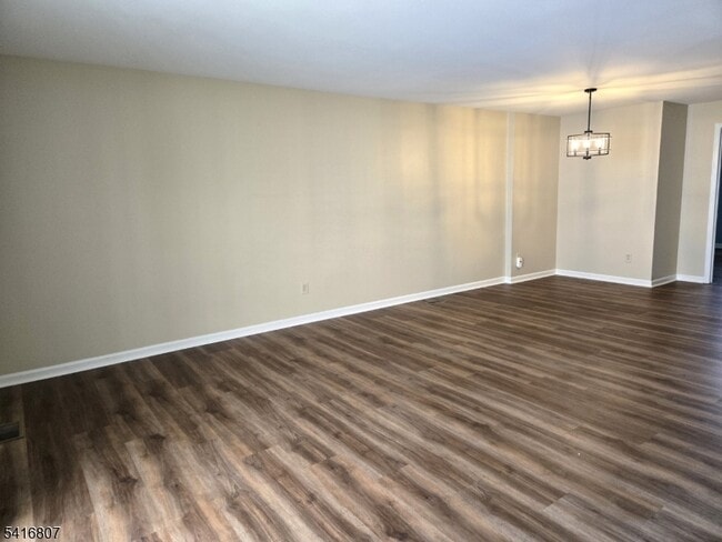 Photo - 49 Alexandria Way