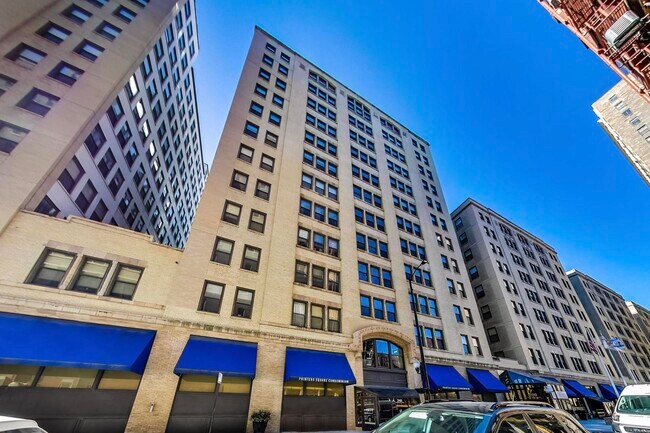Photo - 740 S Federal St Unit 810
