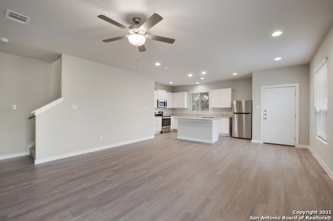 Photo - 1 month free APRIL at Stadium Pointe- Tucked Away & Spacious in Northwest SA