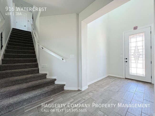 Photo - 916 Watercrest-