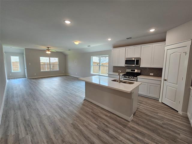 Photo - 2528 Moser Ln