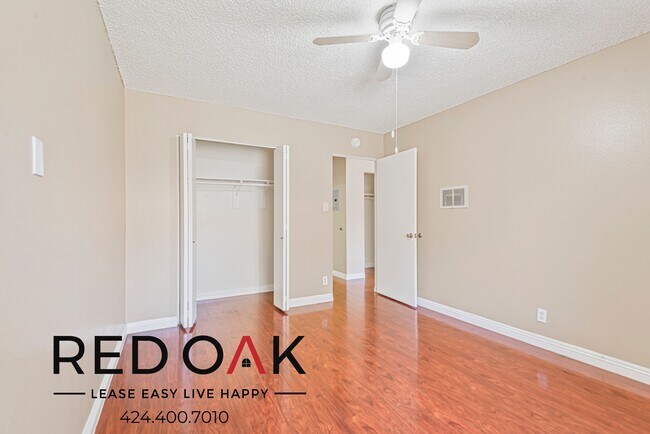 Photo - 17341 Hurley St Unidad 33