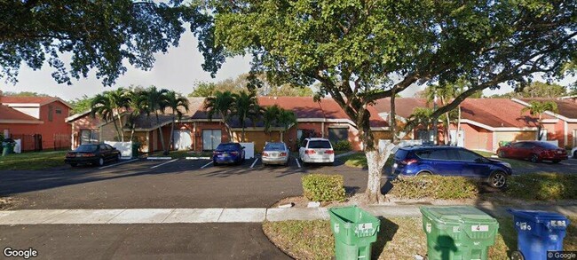 Building Photo - 2427 NW 55th Terrace