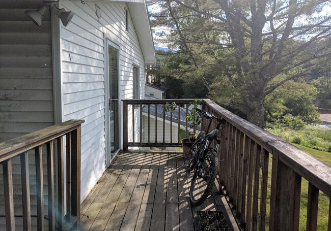 Photo - 208 Railroad St Unit Apartment 3
