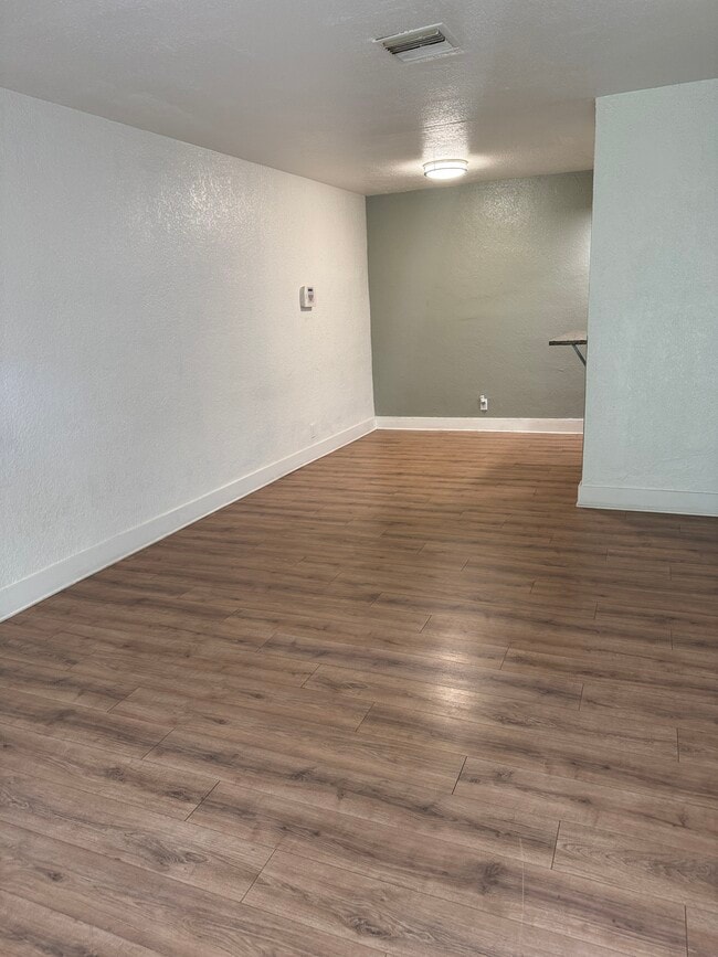 Photo - 5827 NW 22nd Ct