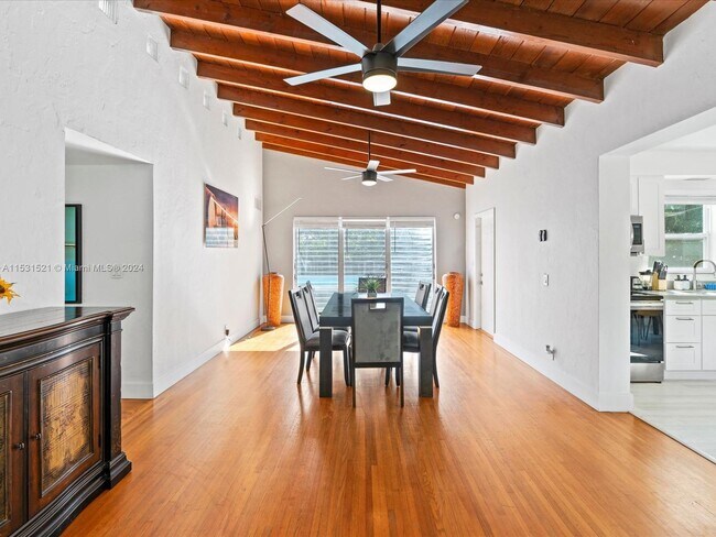 Photo - 3981 SW 58th St