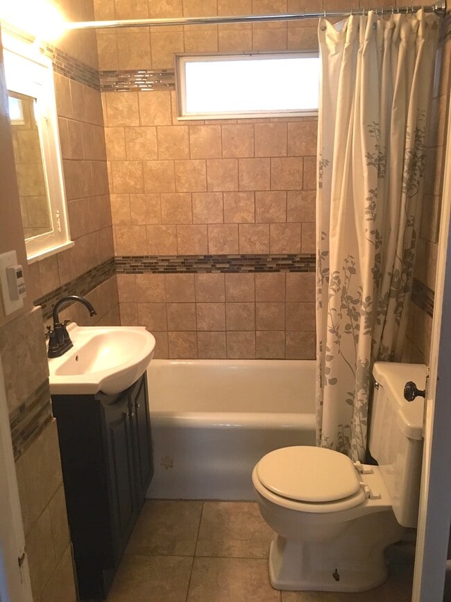 Photo - 1154 Marshall Ave