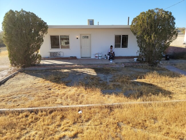 Building Photo - 36840 Camarillo Ave