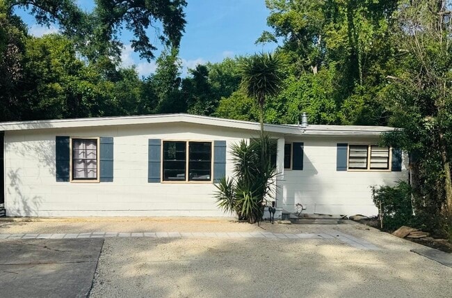 Photo - 1505 Atkamire Dr