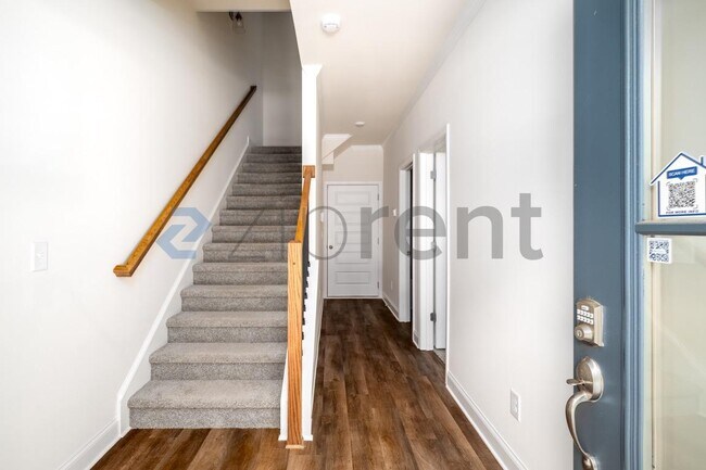 Photo - 5485 Blossomwood Trl SW