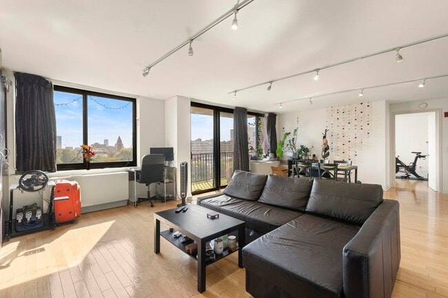 Photo - 700 Grove St Unidad 9M