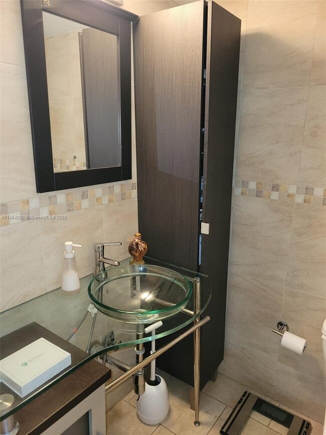 Photo - 20350 W Country Club Dr Unit ph8-4