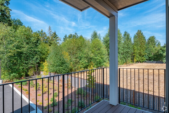3BD, 2.5BA - 1,681SF