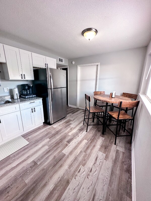 Photo - 1207 Tropic St Unidad B