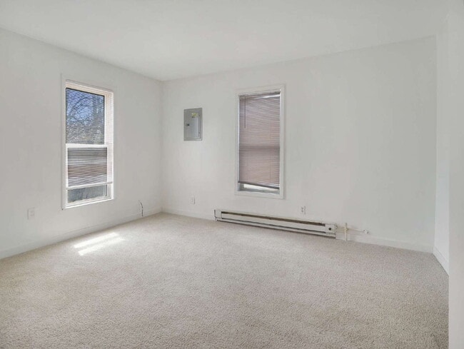 Photo - 1+ Bedroom Upper Level Duplex Unidad 2