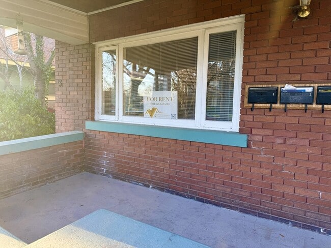 Photo - 925 Wilson Ave S