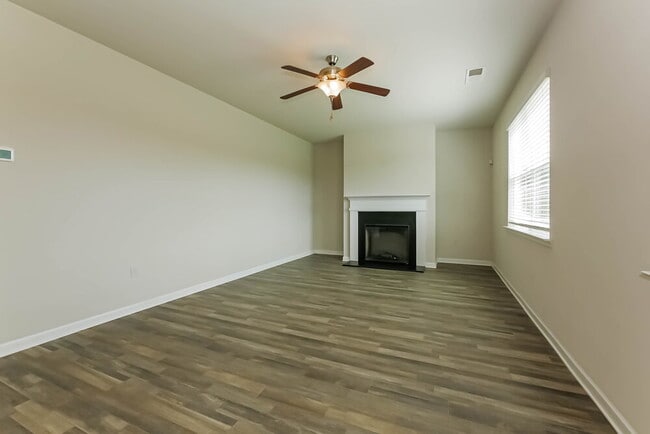 Photo - 7524 Congregation St